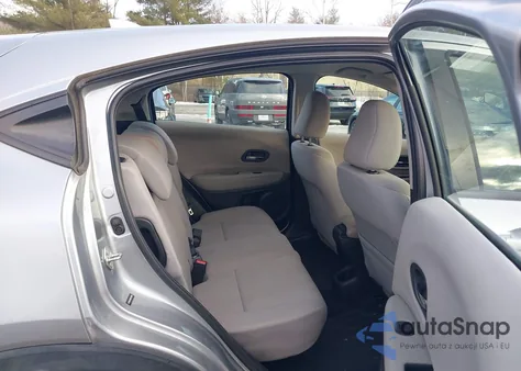 2017 Honda Hr-V Lx из США, поврежденный, VIN 3CZRU6H37HM732660